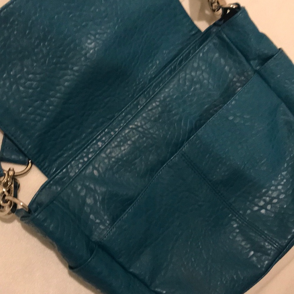 Turquoise purse - Picture 4 of 8